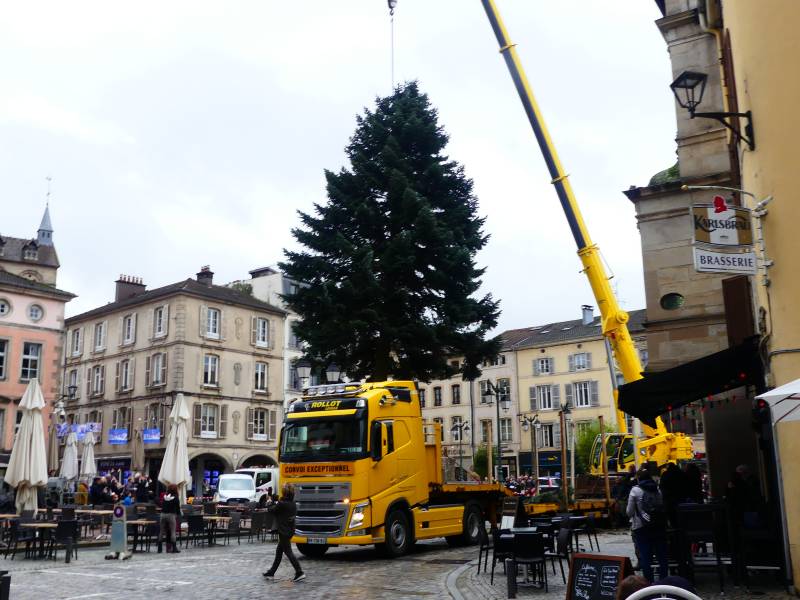 sapin-de-noel-epinal-place-des-vosges (4)