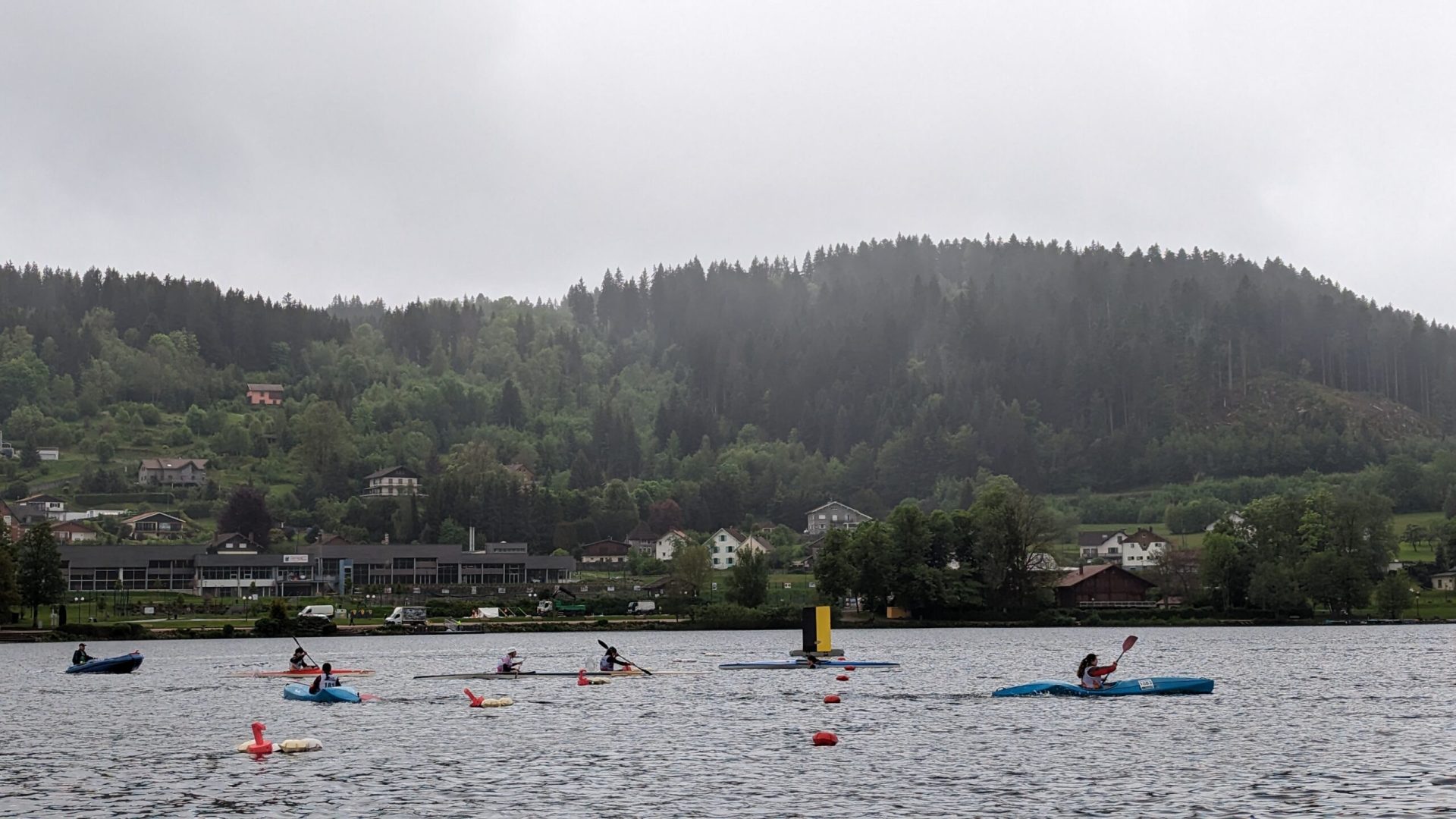 Le COMITÉ RÉGIONAL de CANOË-KAYAK Grand EST met le cap sur PONT-À-MOUSSON pour le sélectif national de vitesse