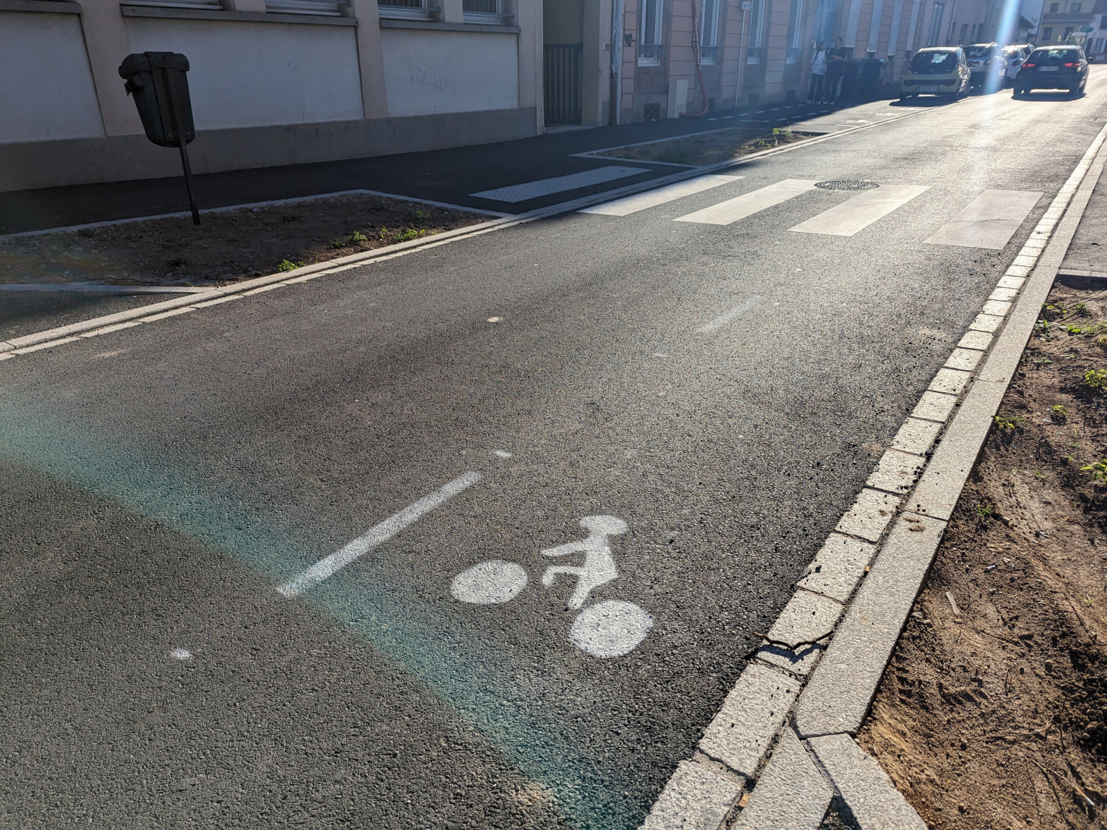 Piste_Cyclable_Illégale_Rue_Gare (2)