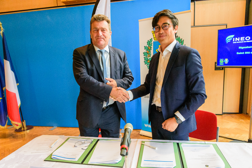 Signature convention entre la ville sz st Dié et INEO (3)