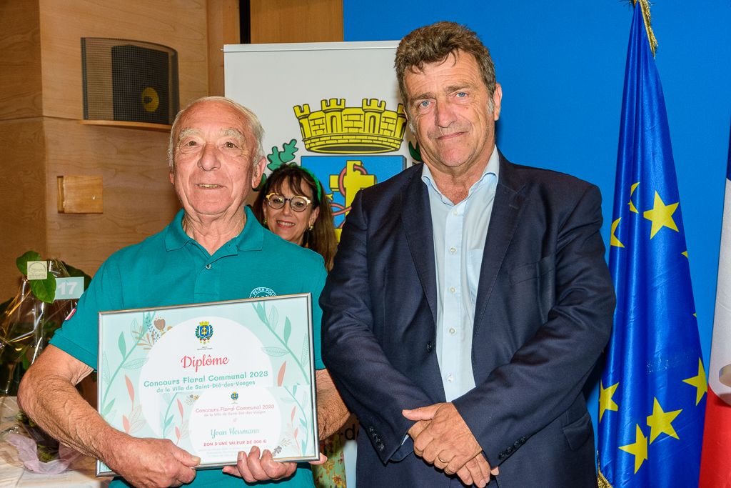 Yvan Herrmann 1er du Prix exceptionnnel Maisons